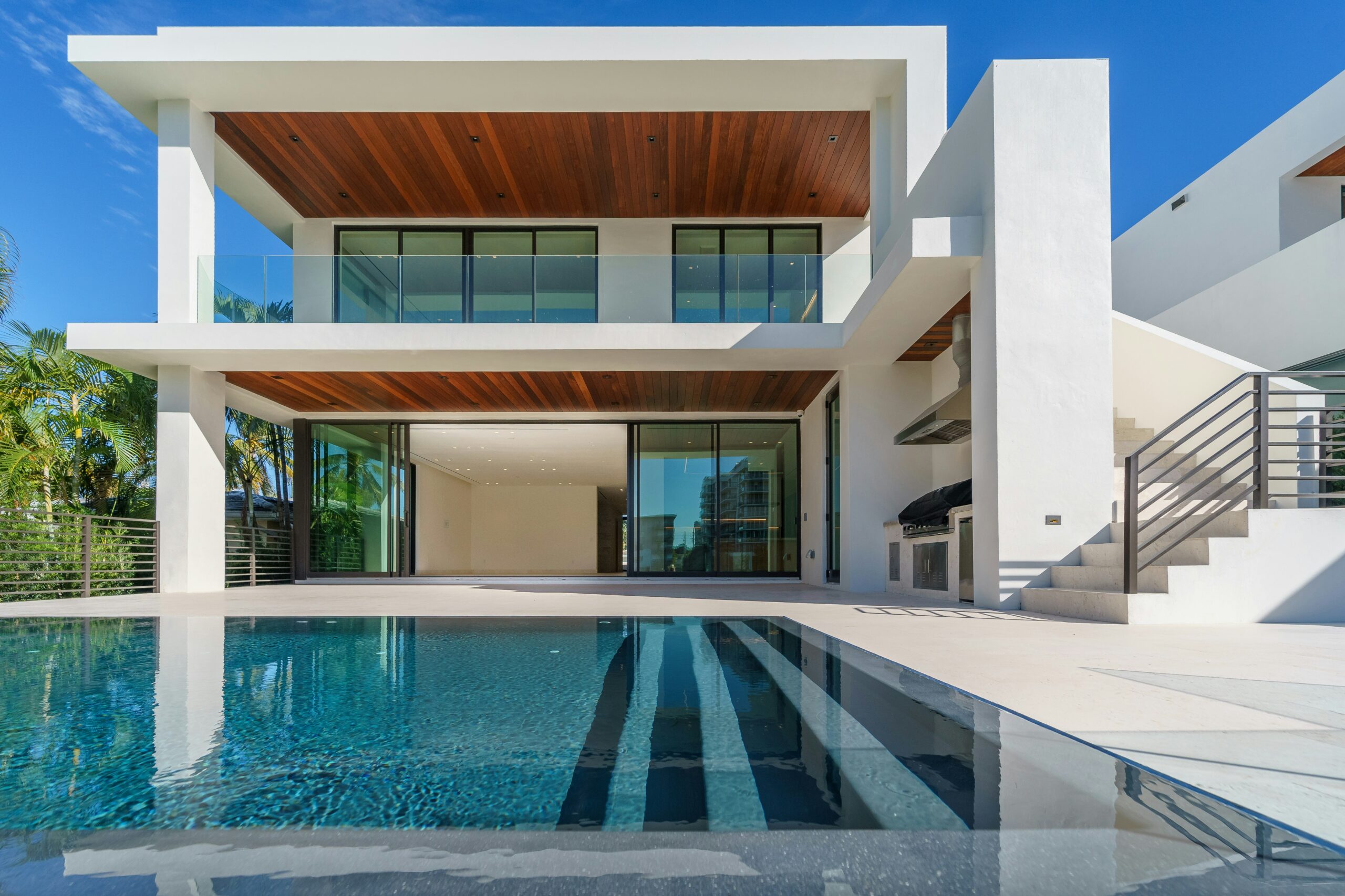 Luxury Villa Trends 2024